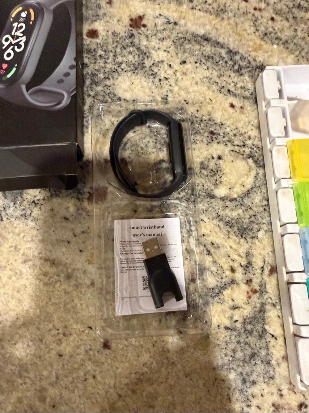 Smart Band 7 Fitness Tracker - Black NWT never used or worn
